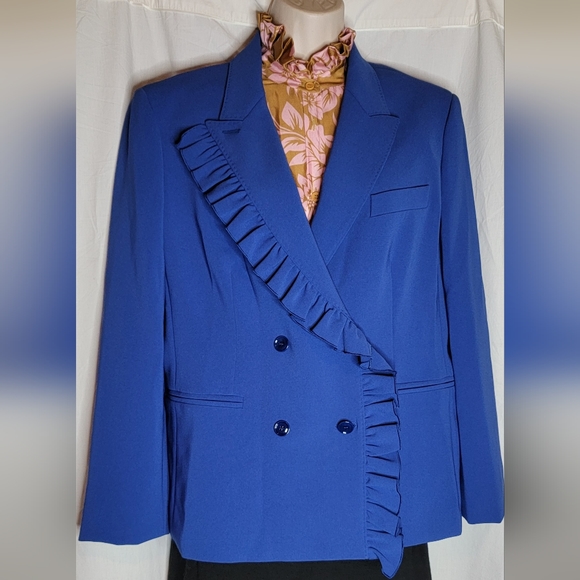 Max Mara Ruffle Blue Blazer - Picture 2 of 9